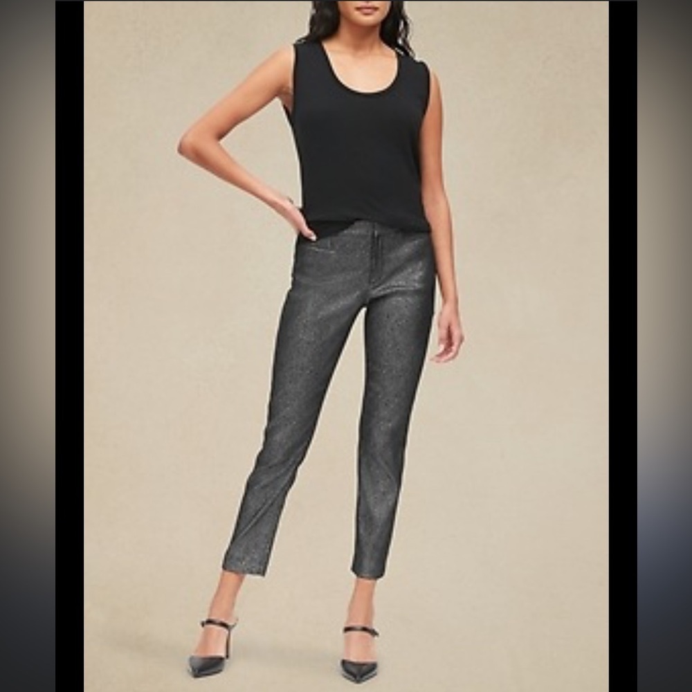 Banana Republic Metallic Gray Cropped Pants